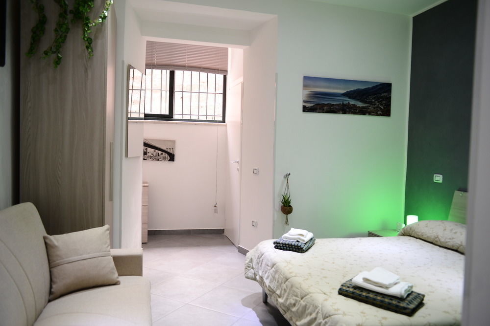 Bed and Breakfast L'Ancora Di Torrione à Salernes Extérieur photo