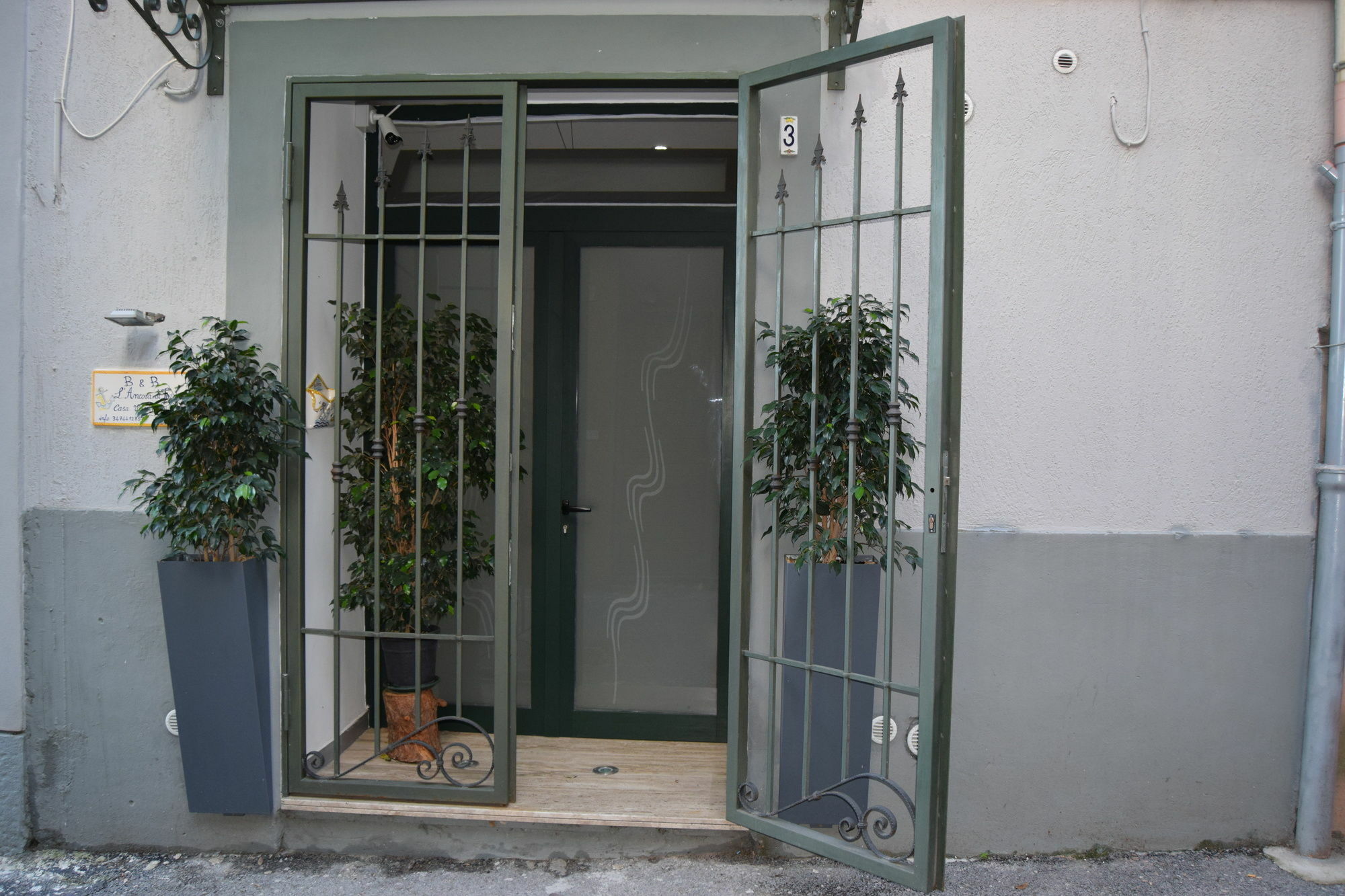Bed and Breakfast L'Ancora Di Torrione à Salernes Extérieur photo